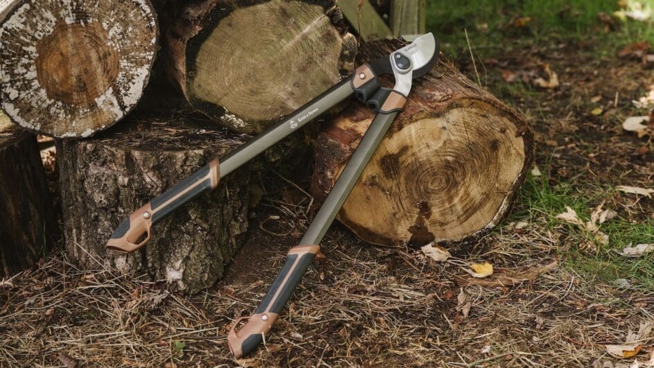 Kent & Stowe new gardening tools - loppers