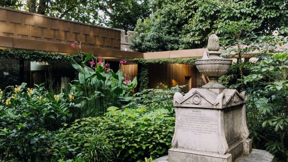 Garden Museum courtyard garden