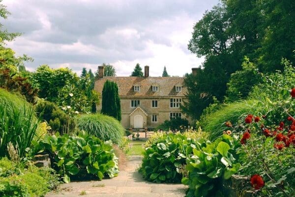 Great Comp House & Gardens