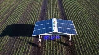 Earth Rover's Claws Agricultural robot machine
