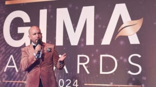 Tom Allen hosting the 2024 GIMA Awards