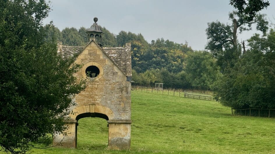 Private garden estate in Oxfordshire