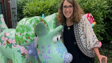 Hannah McVicar with her painted Gromit The Secret Keeper